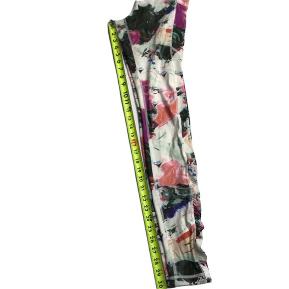 Lululemon Yoga Leggings Unicorn Tears Print Size Women's 6.  Black White Floral. - Picture 7 of 15
